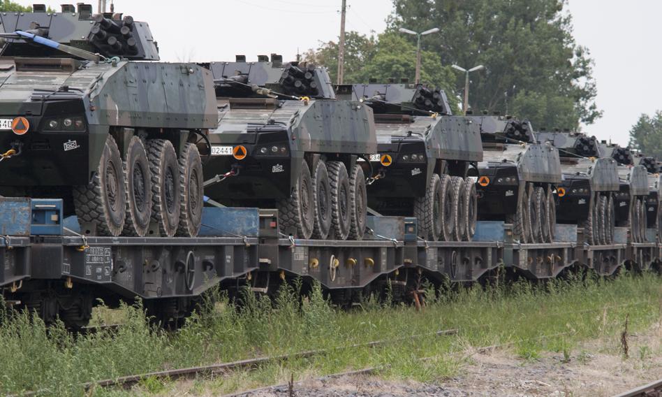 The government is changing regulations for the arms industry. You can submit permit applications online