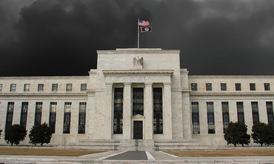 Trump presses on the Fed. Former heads of the Central Bank call for independence