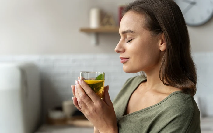 Green tea is recognized for health benefits. Photo: freepik.com