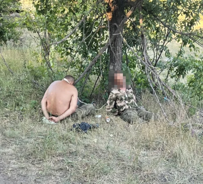 Russian soldiers punished/photo: vk