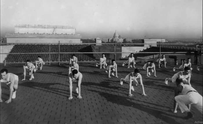 FBI agents training on the roof of the FBI.Gov photo headquarters