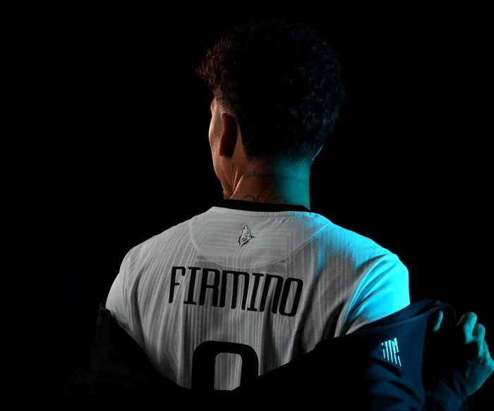 Roberto Firmino, officially presented at AL-SADD. Photo/Instagram