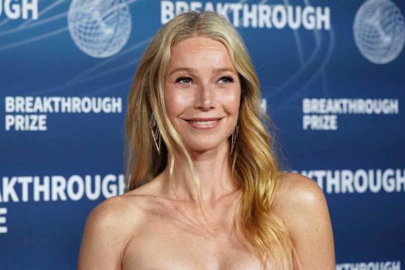 Video after the CEO and head of Astronomer HR were empty that they have an idyll by the soloist of the band Coldplay, the company brings Gwyneth Paltrow, the artist's ex-wife, in a surprise role