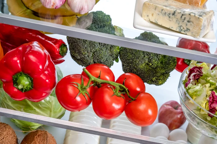 The tomatoes are not kept anyway. Photo shutterstock