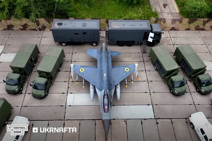   Mobile Modules for Maintenance F-16/Photo: X