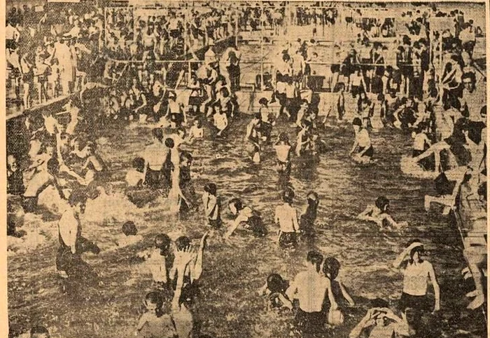 At the beach in Bucharest. Source: Romania Capital, 1939