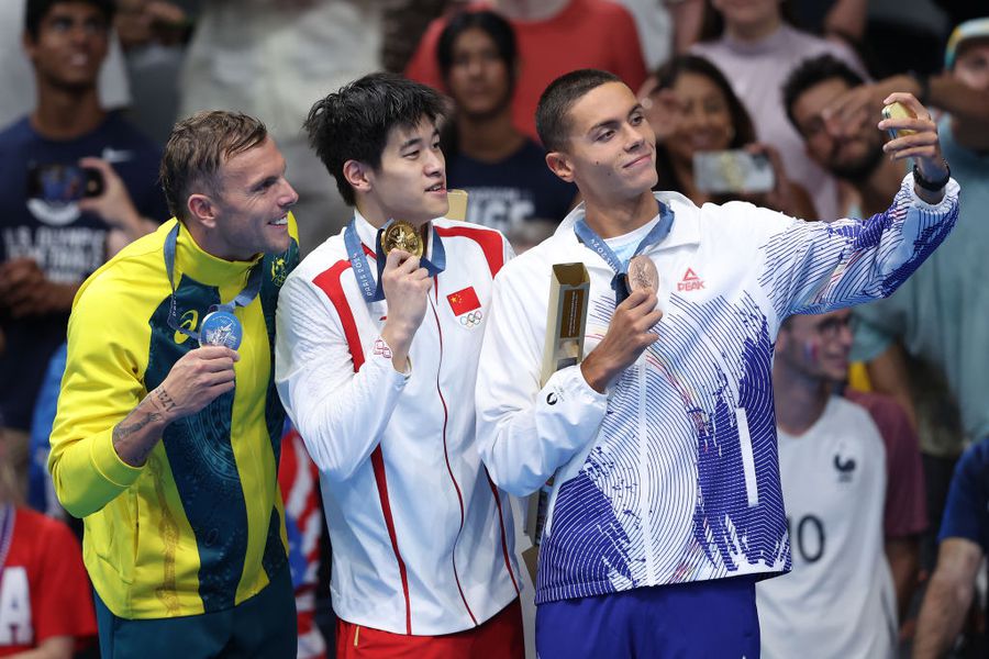 Chalmers (Silver), Pan Zhanle (gold) and David Popovici (bronze) at 100 m free at Jo in Paris / Photo: Gettyimages Pan Zhanle, eliminated after the first battle with David Popovici at the Singapore World Swimming Championships