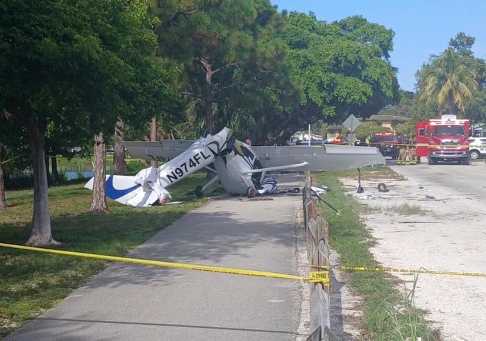 The plane crashed immediately after take -off photo x