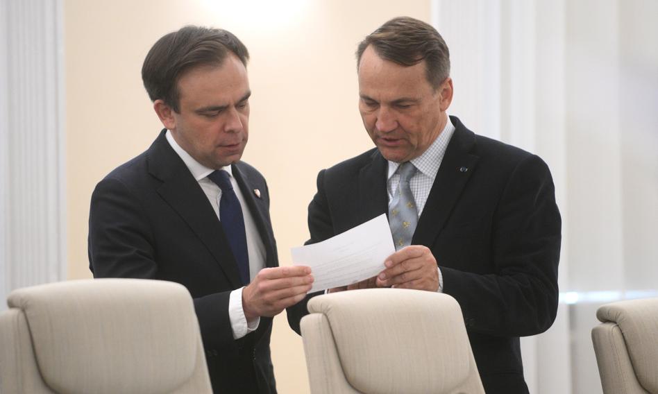 Sikorski Prime Minister, and the Ministry of Finance in the composition of the new superresort. What was established at the meeting of coalition leaders on October 15?