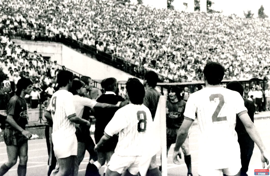 Mircea Lucescu officially requests the return to Dinamo of the Romanian Cup 1988, a final abandoned by Steaua at the order of Valentin Ceausescu »Gică Popescu supports him, Răzvan Lucescu invokes