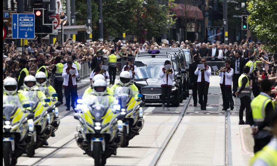 Birmingham said goodbye "Prince of Darkness". Thousands of fans at the funeral of Ozzy Osbourne