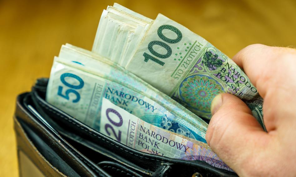 Banks are pouring money. Check where they pay the most