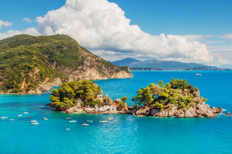 The water temperature in the Mediterranean has reached 5 degrees Celsius above normal: 