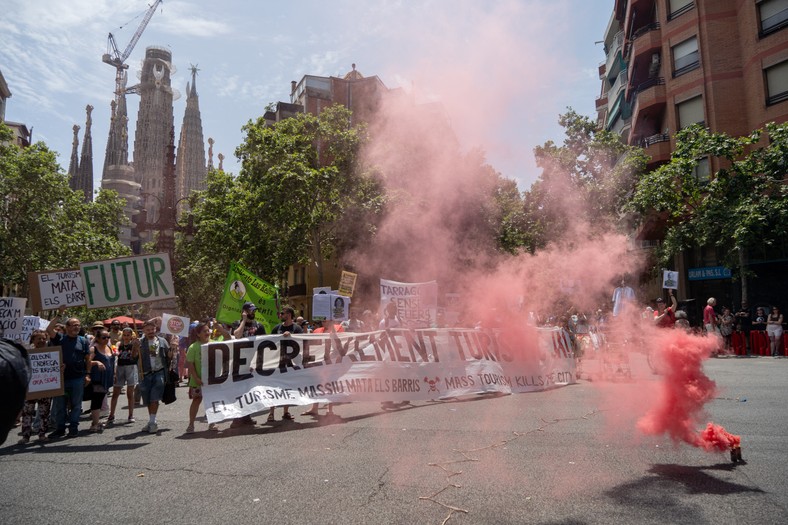 Protests against tourists in Barcelona, June 15, 2025.
