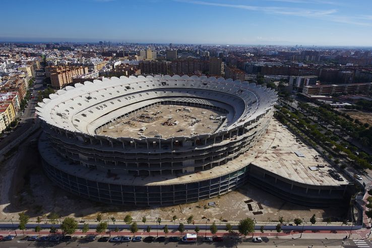 The stage in which the new (new) mestalla was left