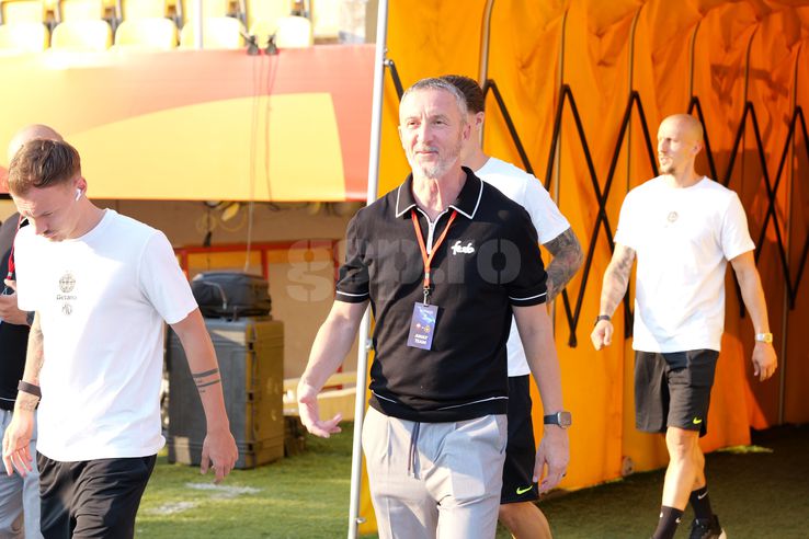 Mihai Stoica / footballers arrived at the stadium for Shkendija - FCSB / PHOTO: Andrei suppl (gsp.ro)