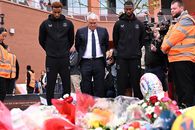 Everton's impressive gesture after Diogo Jota's death »Two players, along with the club's ambassador, paid tribute to Diogo Jota in front of the Anfield stadium