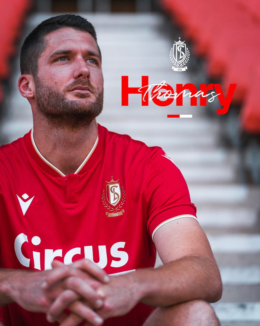 Thomas Henry, the new player of Standard Liege. Photo: Facebook @standard de Liege Standard Liege has formalized today the eighth transfer this summer »Mircea Rednic has brought an attacker from Italy