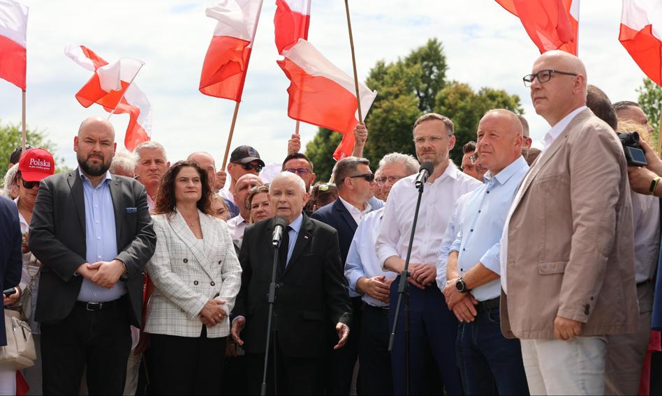 Kaczyński on the border with Germany: it is incredible things that one country pushes migrants to the other