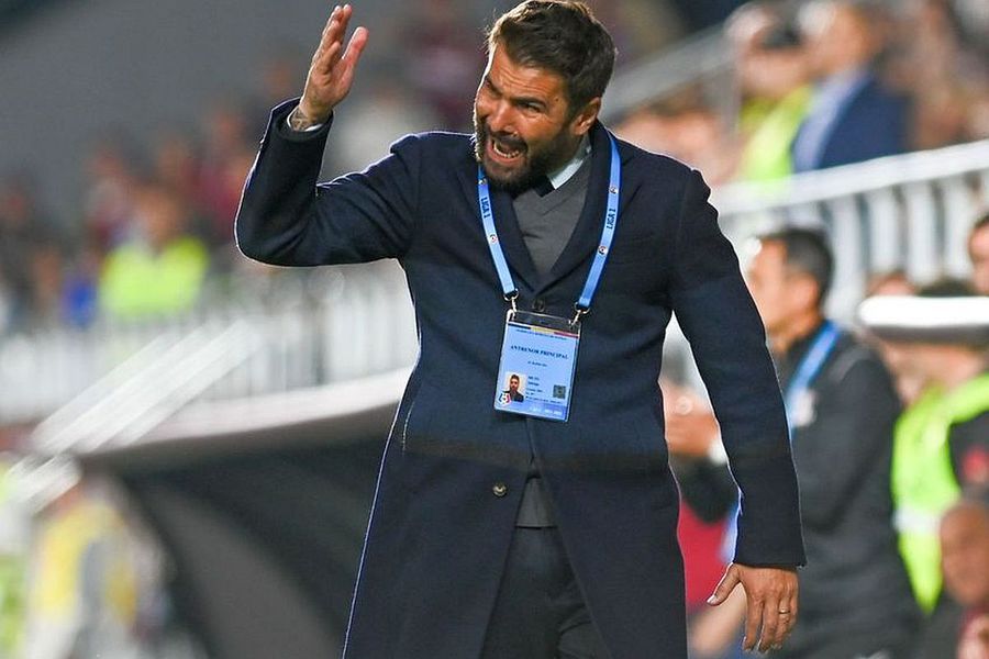 In the coach's career, Adrian Mutu is far from the performance of the player period Ioan Andone puts pressure on Dinamo and comes to the attack: