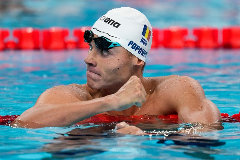 The Romanian athlete David Popovici celebrates after winning the final at 200 meters free men at the Summer Olympics on 2024, Monday, July 29, 2024, in Nanterre, France. Photo source: Martin Meissner / AP / Profimedia