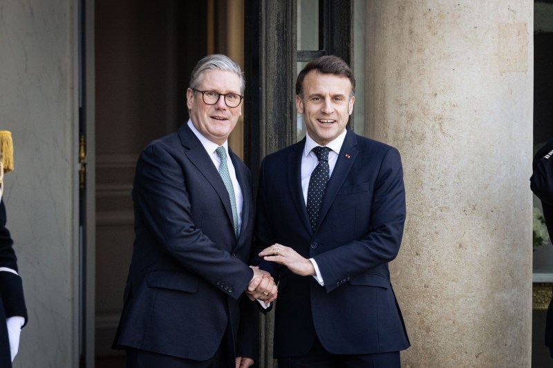 Macron and Starmer will prescribe a meeting of Ukraine's European allies. Discussion of maintaining Kiev's fighting capacity