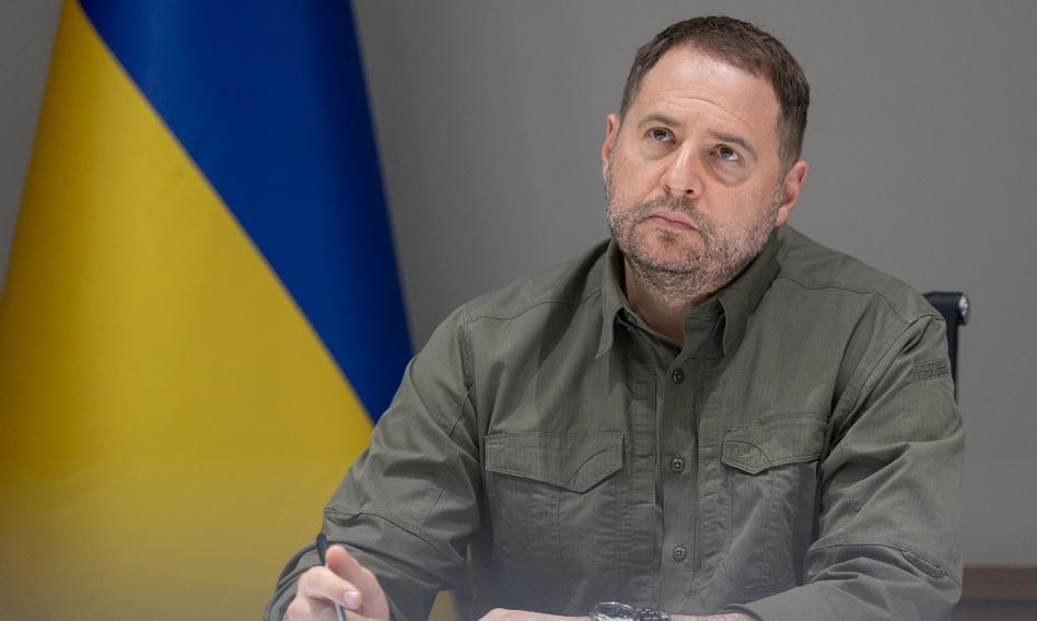 How to stop Russia? Jermak in "Wp": Needed full economic lock