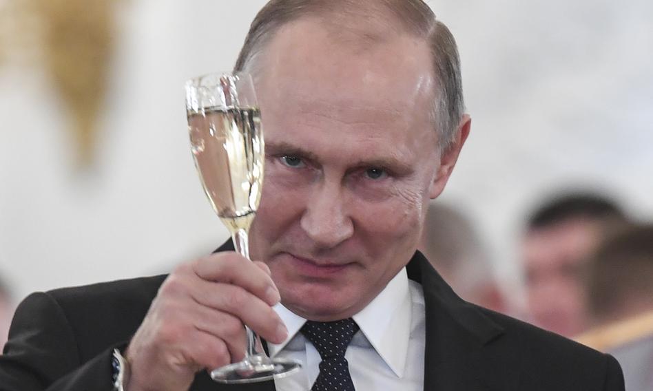 Putin rubs his hands, and Russian oil returns in glory. Bessent: we released her from sanctions