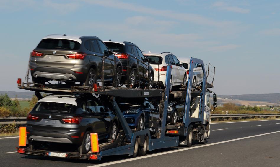 A quarter -century record was broken. Poles registered in July over 55,000 cars