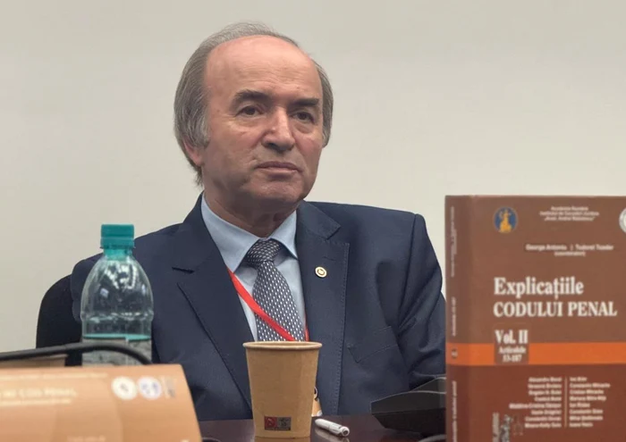 Tudorel Toader also drew attention to abuses in the system. Photo: Facebook 