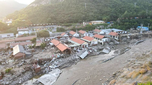 Houses destroyed by torrential rains and floods in the city of Fengjiayu, Beijing, China. Profimedia photo