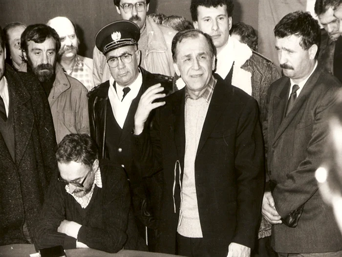 Ion Iliescu first appearance at TVR Photo Archive