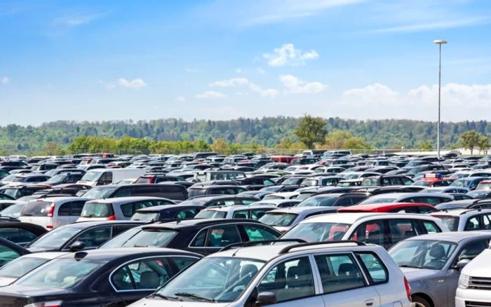The man did not declare the revenues from the sales of used cars. Photo shutterstock