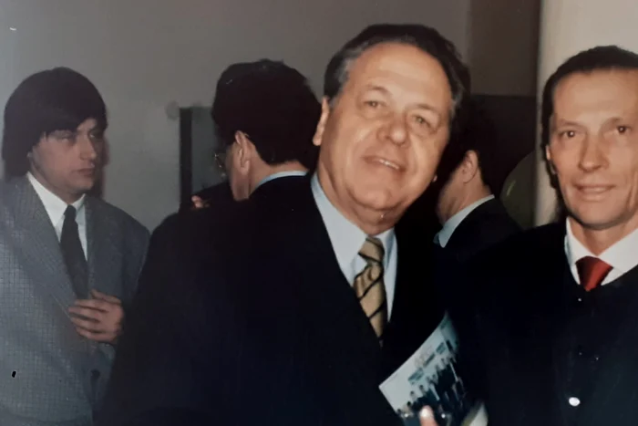 Nicu Vărzariu, along with his friend Patzaichin. In the back, crin Antonescu PHOTO Personal Collection