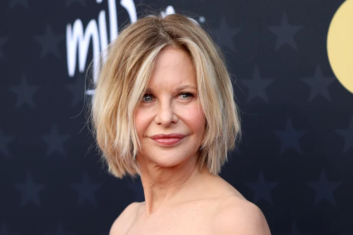 Meg Ryan made her famous bob haircut in layers, who became an iconic photo profimia look