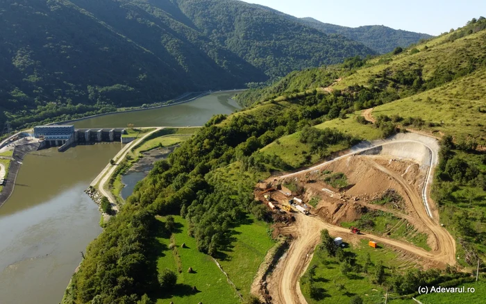 Robești tunnel, southern portal. Photo: Daniel Guță. TRUTH