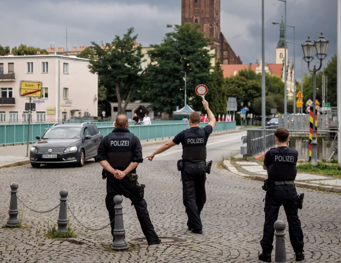   Controls reintroduced to the German-Polish Border Photo: X