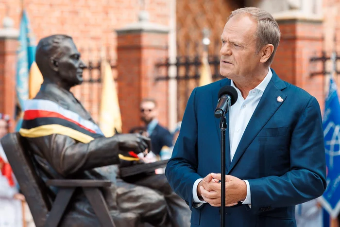 Polish Prime Minister Donald Tusk sent a harsh message to Vladimir Putin: Facebook