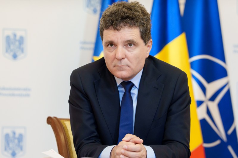 Nicușor Dan announces the conclusions after the video conference on Ukraine. 