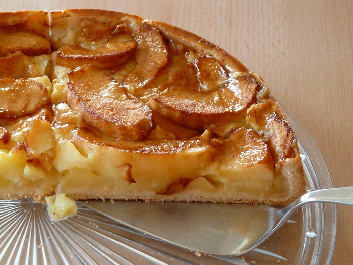 apple cake