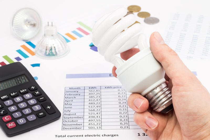 Electricity invoices, photo: Baloon111 | Dreamstime.com