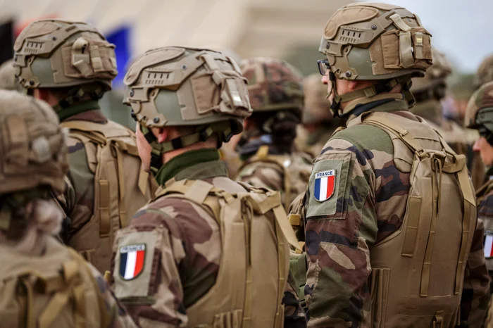 The general ordered the army to be prepared