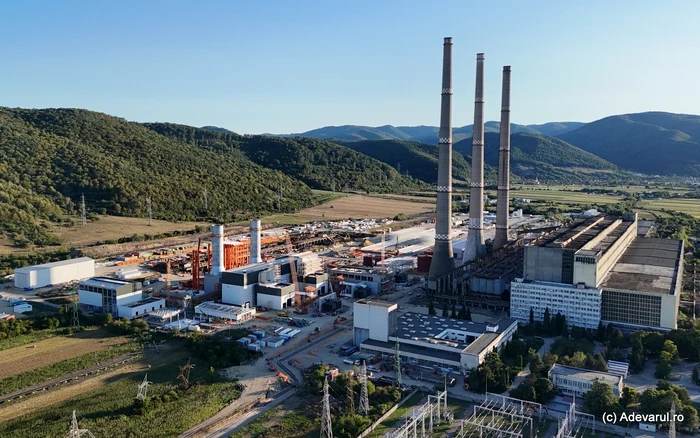 Mindia thermal power plant. Photo: Daniel Guță. TRUTH