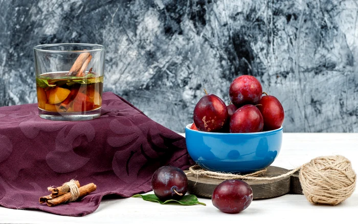 Plums have numerous intuitions. Photo: freepik.com