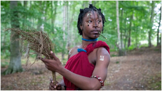 A woman who disappeared from Texas was found in a tribe in Scotland. ... ...