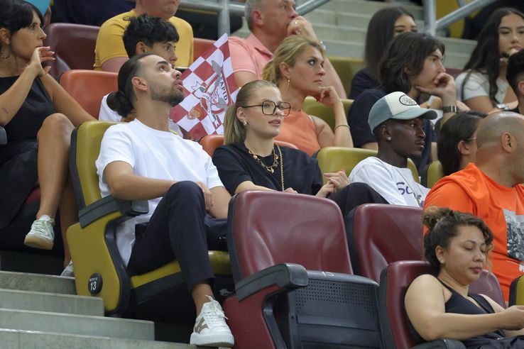 Antonia Salanță, Daniel Bîrligea's girlfriend at the Rapid match - FCSB, 2-2