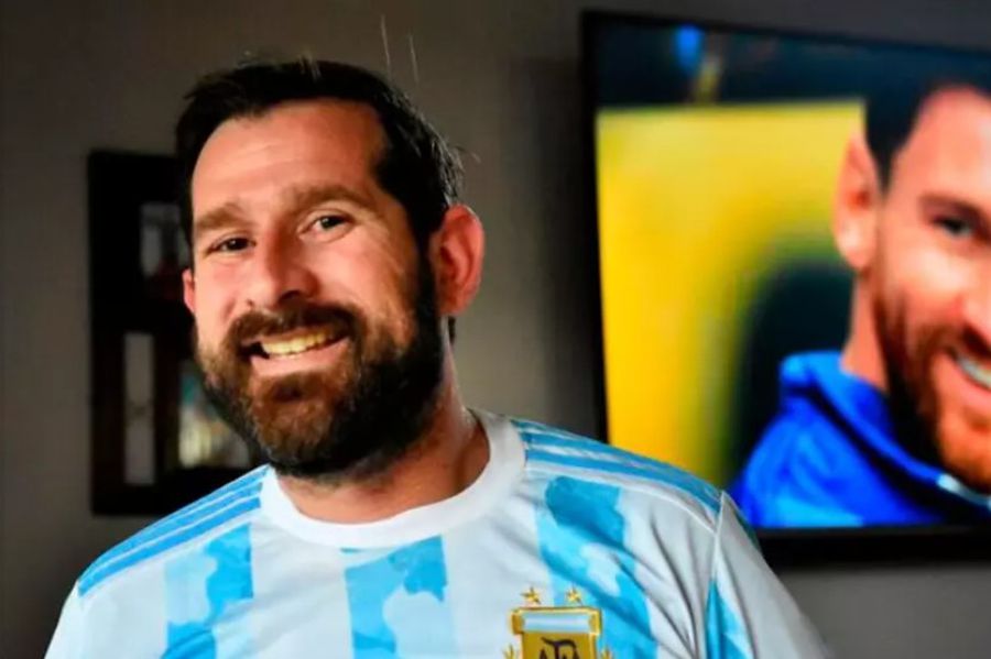 Leonardo Gorri always poses proudly in Argentina's national team's shirt Candidacy rejected in elections because of Leo Messi! »How did the electoral commission from Buenos Aires explain