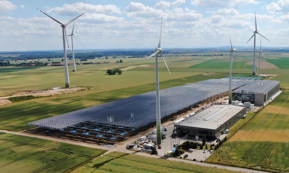 Who will renewor go to? The Ministry of Energy wants them for itself