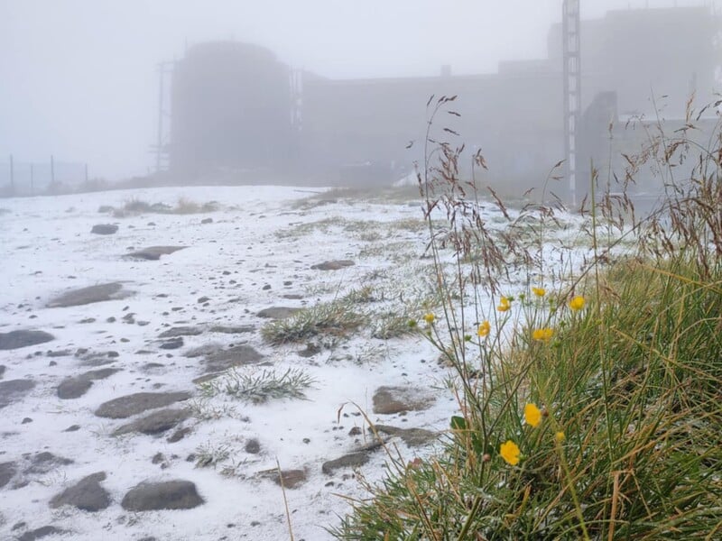 A record cooling was recorded in Lviv, and the Carpathians were already snow. Photo