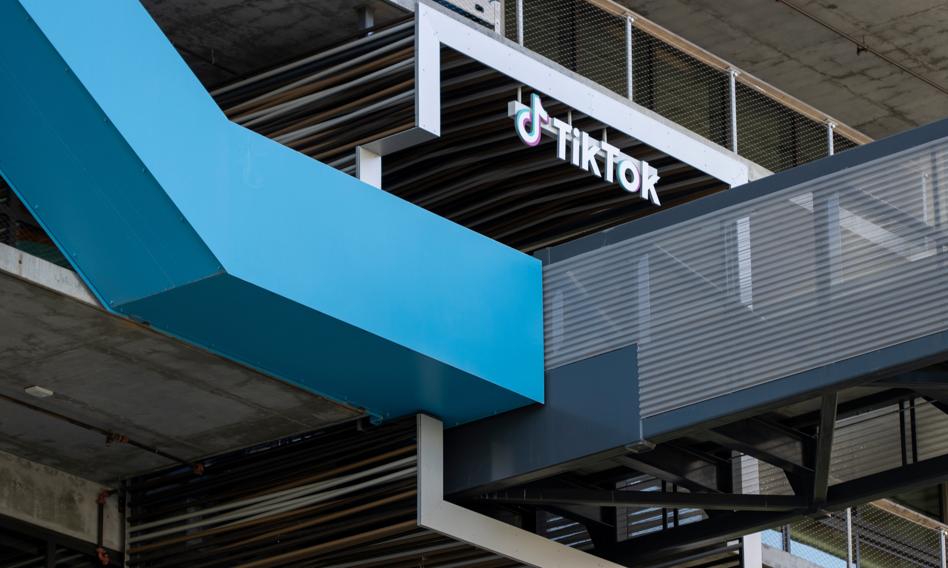 Tiktok releases content moderators in Berlin. AI will replace them